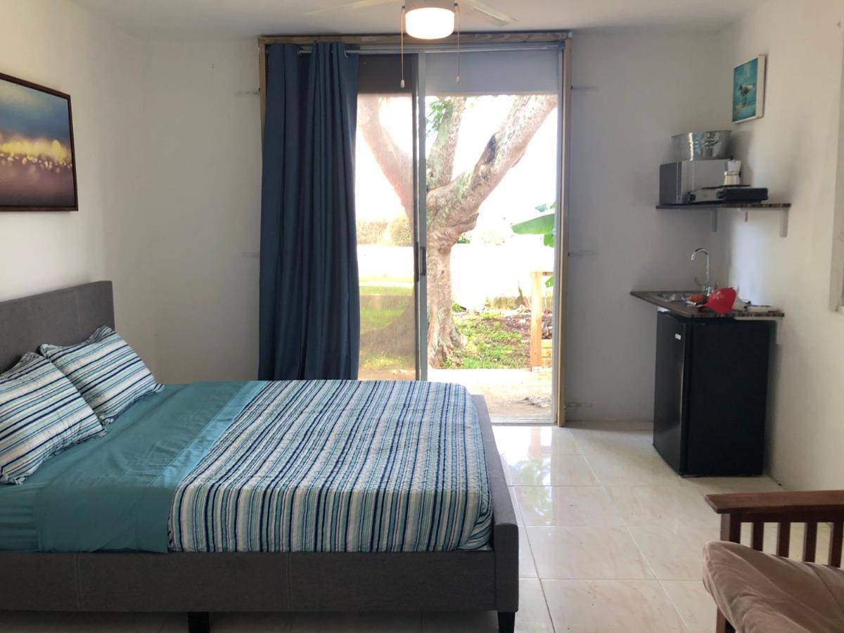Las Olas Beach Apartments Arecibo Extérieur photo