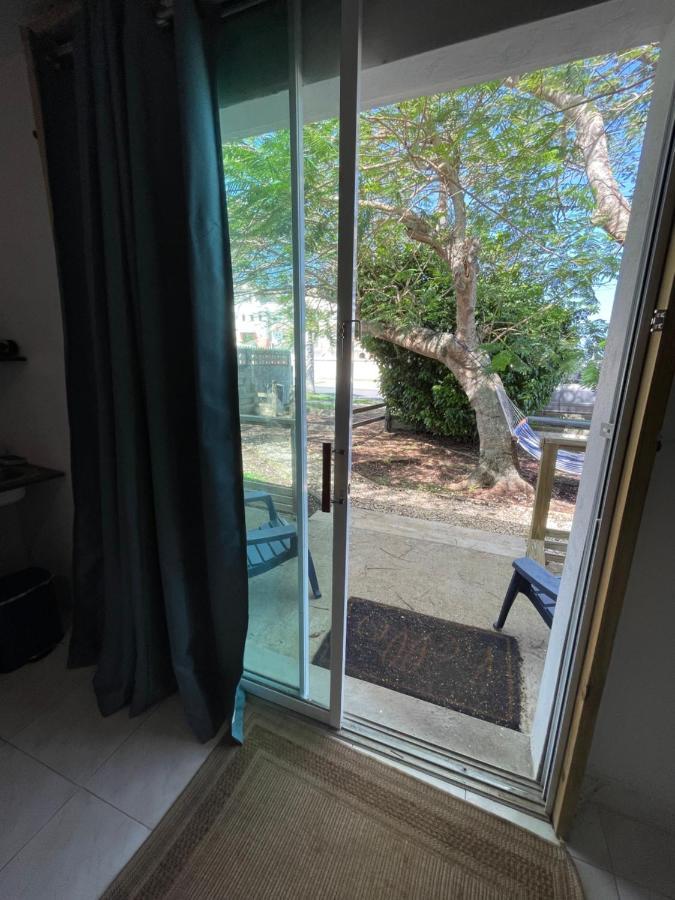 Las Olas Beach Apartments Arecibo Extérieur photo